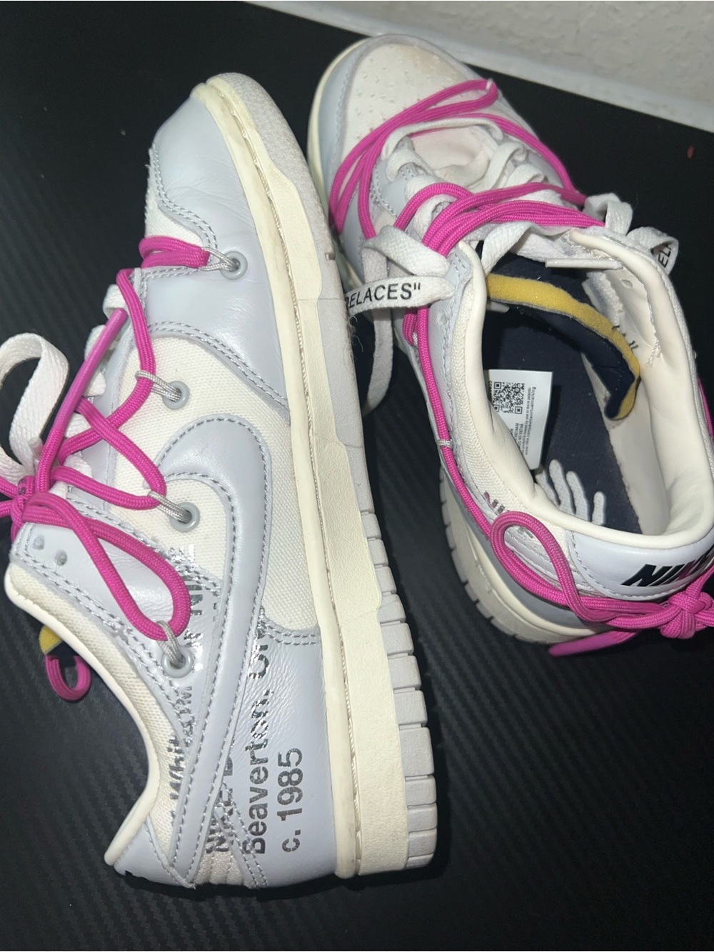 Nike Kids White and Pink Low-Top Sneakers with Accent Details